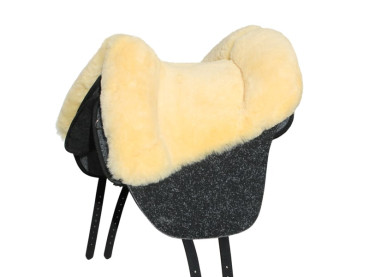 Preview: Grandeur Lammfell Fellsattel Flow Finder für hohen Widerrist