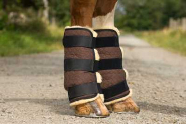 Preview: Christ Lammfell Gamaschen hinten