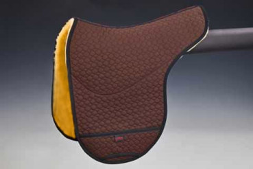 Preview: schnell und zuverlässig Lammfell Satteldecke hier bei pa-do.de kaufen !