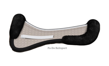 Preview: Mattes Lammfell Sattelkissen, Fellrand und Farbe frei wählbar