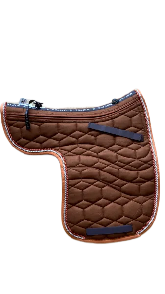 Mattes Satteldecke mit Correction-System, DR, L_nougat Mattes Satteldecke mit Correction-System, DR, L_nougat