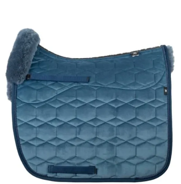 Mattes Lammfell Schabracke Fellrand vorne -corent-blue Mattes Lammfell Schabracke Fellrand vorne -corent-blue
